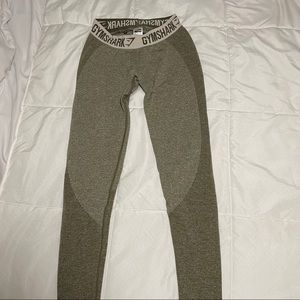 Gymshark Flex Leggings in size S
